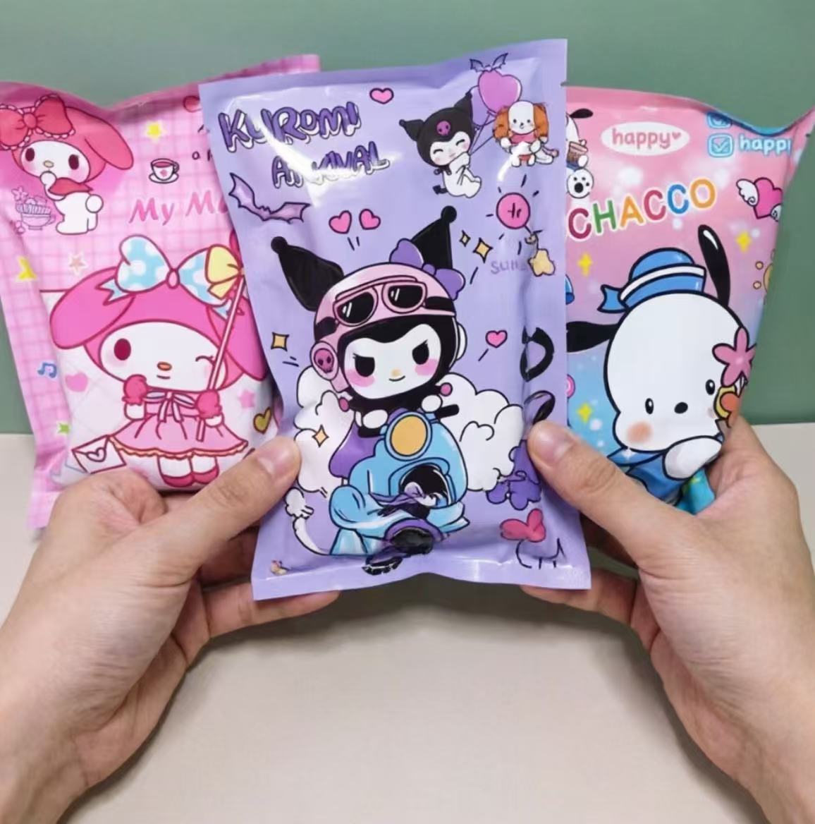 Kawaii Cartoon Mystery Blind B - Home Security Items recensie en prijs